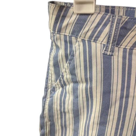 So Low Rise striped midi shorts 4in Inseam Stretch Size 11 - Picture 8 of 8